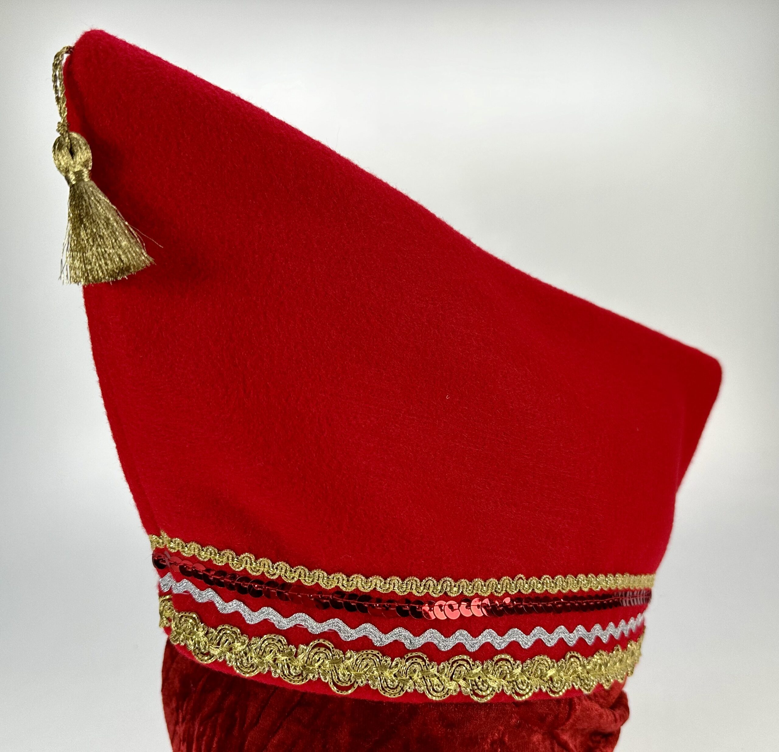 Filzkappe, rot / gold